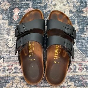 Women’s Arizona Birkenstock Size 8